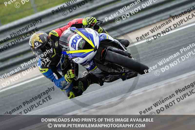 cadwell no limits trackday;cadwell park;cadwell park photographs;cadwell trackday photographs;enduro digital images;event digital images;eventdigitalimages;navarra;no limits trackdays;peter wileman photography;racing digital images;trackday digital images;trackday photos